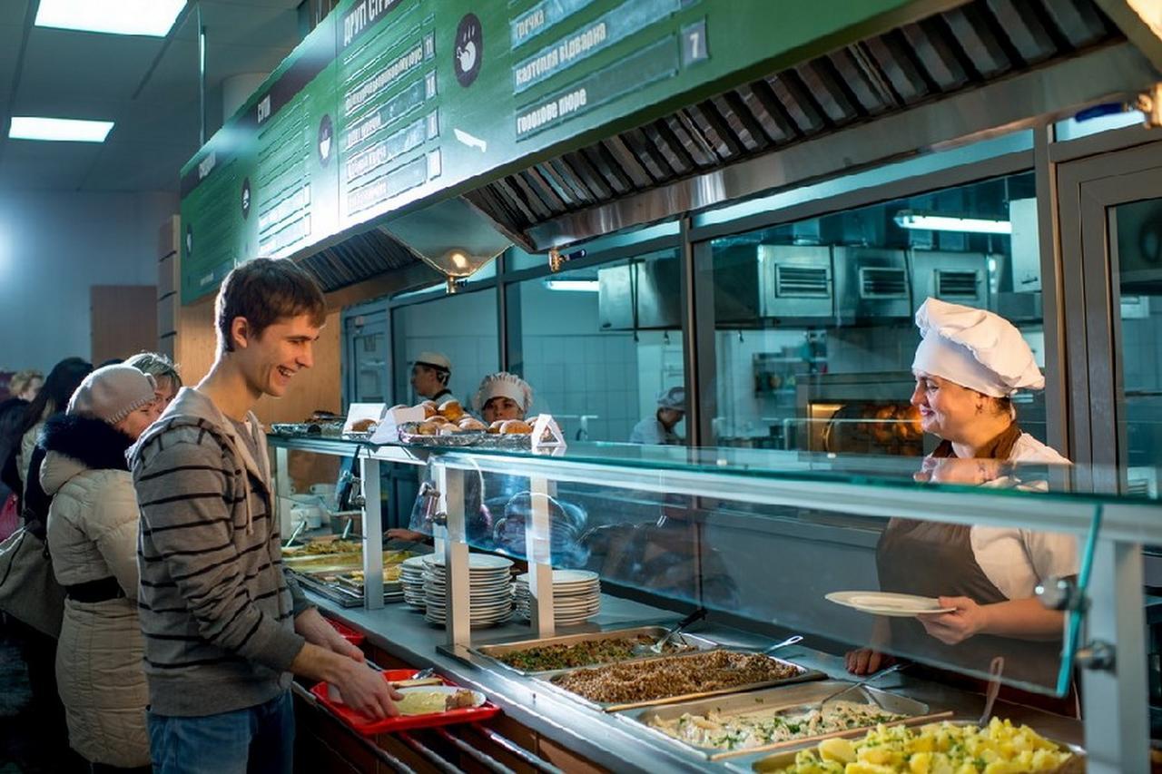 Ucu Inn - Кімнати Для Гостей リヴィウ エクステリア 写真